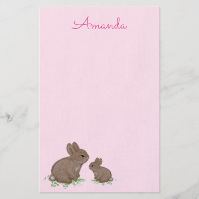 Cute Mamma och Baby Bunny i Klöver Rosa Brevpapper (Framsida)