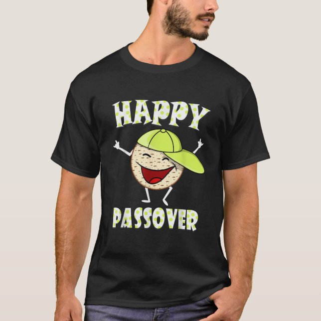 Cute Matzah Smurah saying Happy Passover Jewish Pe T Shirt (Framsida)