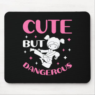 Cute men Dangerous Taekwondo Girl Karate Jiu Jitsu Musmatta