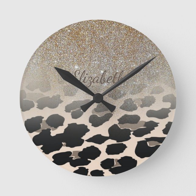 Cute Modern Flowers on Leopard Print Personlig Rund Klocka (Framsida)