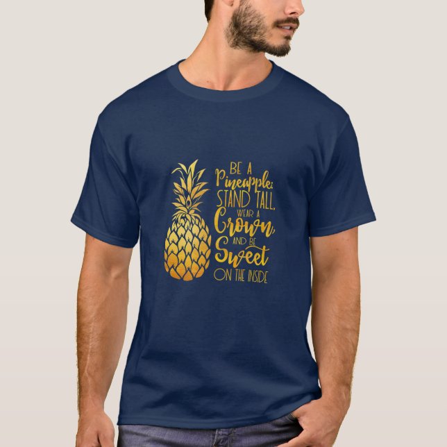 Cute Modern Lettering Pineapple Gift | S000200 T Shirt (Framsida)