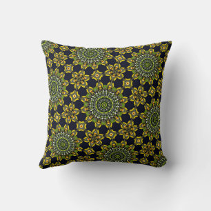 Cute Modern Snyggt Grönt och Guld Mandala Mönster Kudde