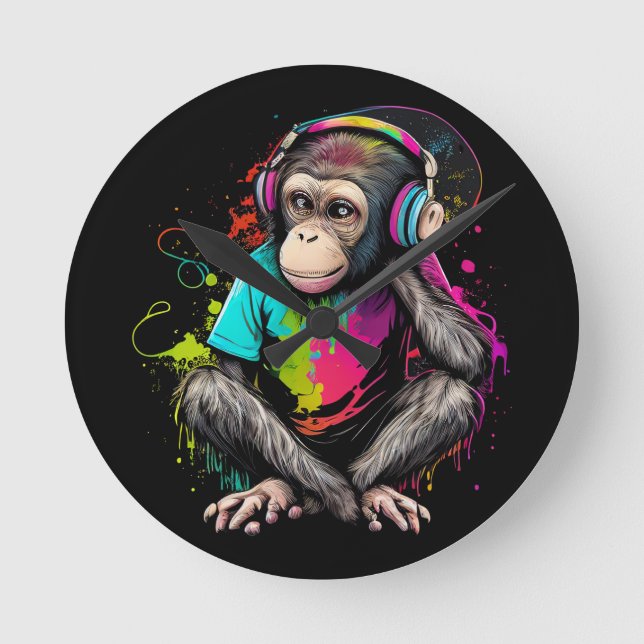 Cute Monkey Listening Music, Music Obssed Monkey Rund Klocka (Framsida)