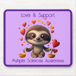 Cute MS Baby Sloth omgiven av ♥️ s Musmatta