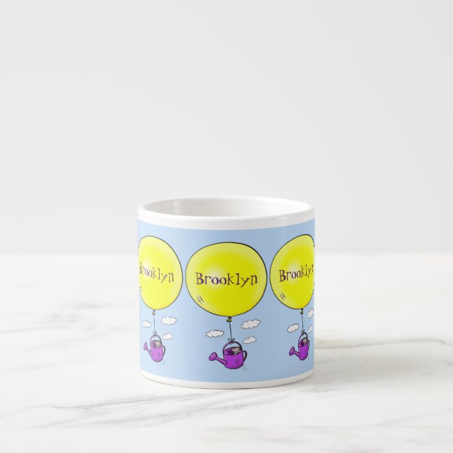 Cute-mus i vattenburk med ballongtecknad espressomugg (Framsidan)