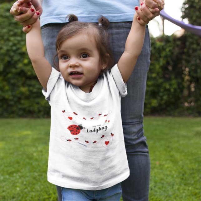 Cute My Little Ladybug Red and Black med Namn T Shirt (Skapare uppladdad)