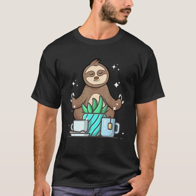 Cute Namaste Sloth Do Yoga Gardening  Coffee T Shirt (Framsida)