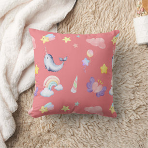 Cute Narwhal Fish Unicorn Rainbow Sea Birthday Kudde