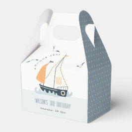 Cute Nautical Blue Sailboat Pastel Barns födelseda Presentaskar
