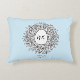Cute Nest & Egg Personlig Initialer & Namn Blue Prydnadskudde