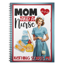 Cute Nostalgic Nurse Pinup Mamma och Nurse Anteckningsbok