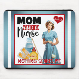 Cute Nostalgic Nurse Pinup Mamma och Nurse Musmatta