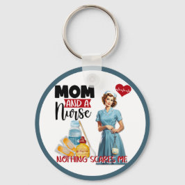 Cute Nostalgic Nurse Pinup Mamma och Nurse Nyckelring