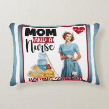 Cute Nostalgic Nurse Pinup Mamma och Nurse