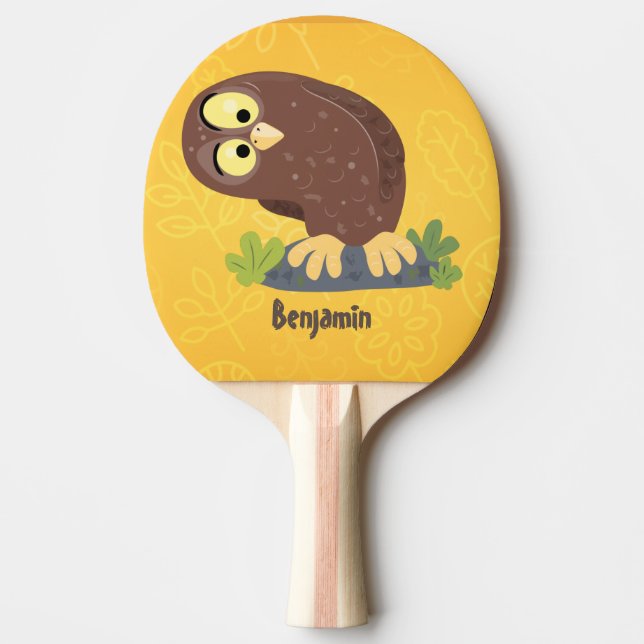 Cute nyfiken, lustigt brunt uggla-tecknad illustra pingisracket (Framsidan)