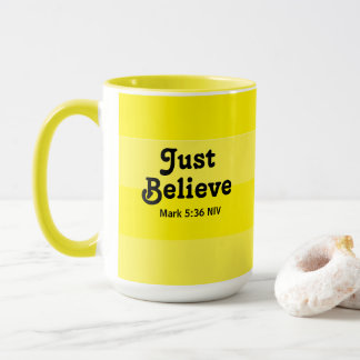 Cute och Bright tror på Miracles Gult Mugg