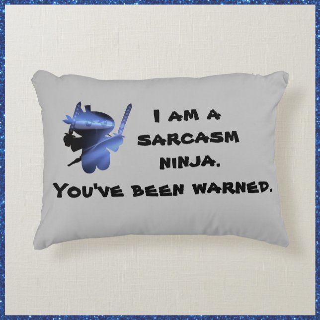 Cute och Funny Sarcasm Ninja Prydnadskudde (Bookmark my store! https://www.zazzle.com/store/capricepetit)