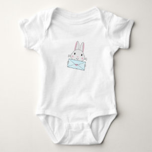 Cute och underbar kanin som håller Kärlek Brev T Shirt