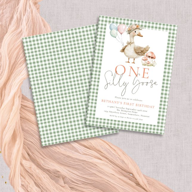 Cute One Fånig Goose Sage Gingham 1:a födelsedagen Inbjudningar (Front and back view)
