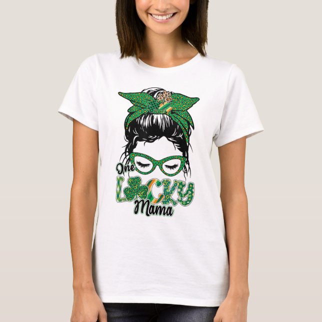 Cute One Lucky Mamma Messy Bun Lycklig St Patricks T Shirt (Framsida)