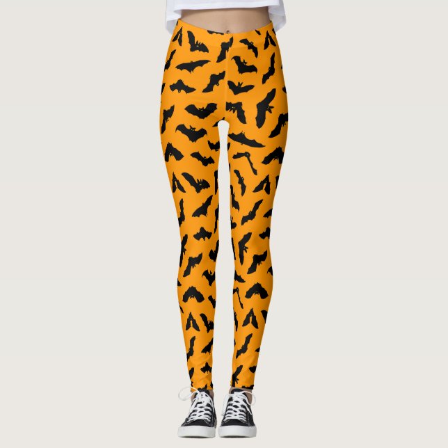 Cute Orange Flygande Fladdermus Mönster Halloween Leggings (Framsida)