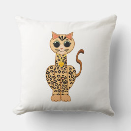 Cute Orange Spotted Bengal Cat on White Kudde
