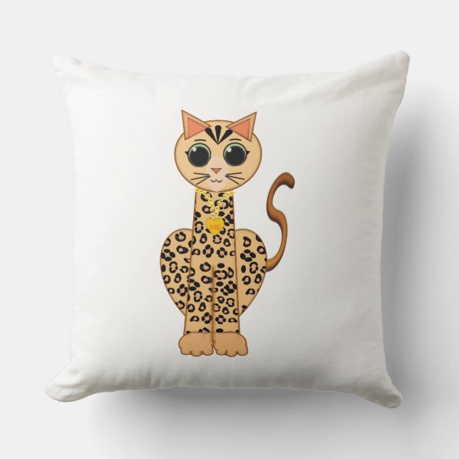 Cute Orange Spotted Bengal Cat on White Kudde (Framsida)