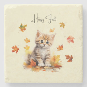 Cute Orange Tabby Kitten i Höst löv Stenunderlägg