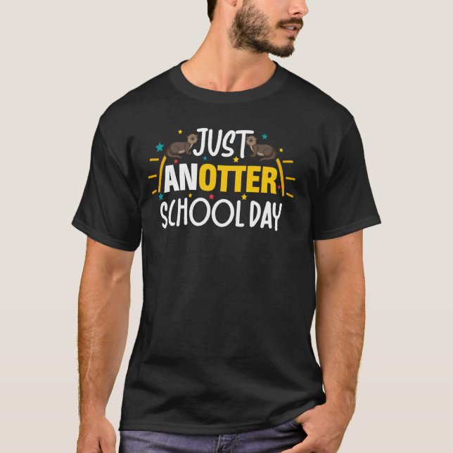 Cute Otter Shirt Funny School Universiteten Studen T (Framsida)
