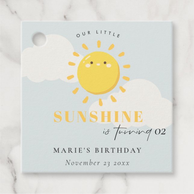 Cute our Little Sunshine Blue Boy any Age Birday Gåvor Etiketter (Framsida)