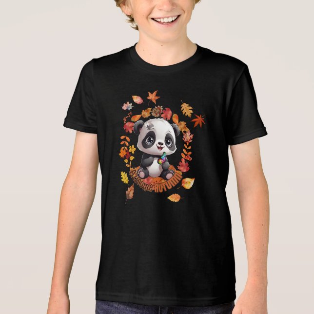 Cute Panda “Ausome Autumn” – Fall Autism Awerness T Shirt (Framsida)