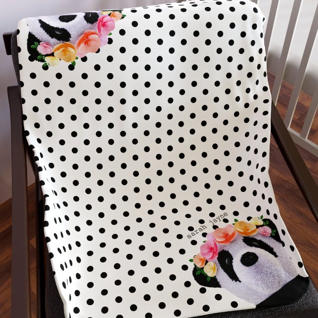 Cute Panda Bear Polka Dot Anpassningsbar Fleece Bl (Pandas and polka dots go together like pandas and polka dots. Add the name of your little bear)