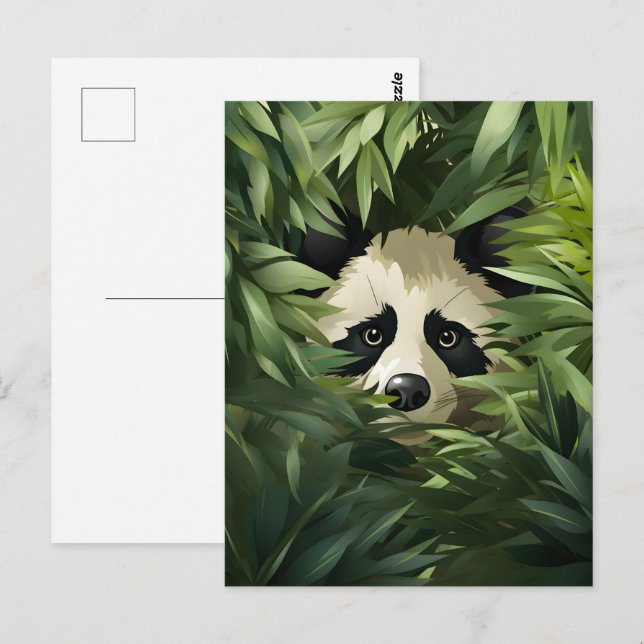 Cute panda björn gömmer bakom grönt bamboo löv vykort (Fram/baksida)