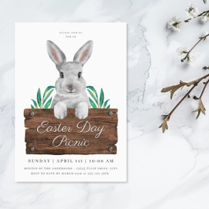 Cute Påsk Day Picnic Bunny & Rustic Sign Inbjudningar