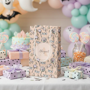 Cute Pastel Orange Monogram & Namn Halloween Candy