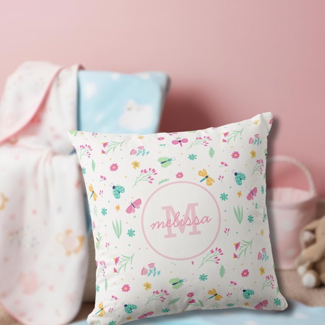 Cute Pastel Rosa Blommigt Wildblommor Monogram Nam Kudde (Skapare uppladdad)