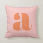Cute Pastel Rosa Orange Monogram Retro Lettering Kudde<br><div class="desc">Den här snyggten dekorativ kudde har ditt monogram i koral på en pastellbakgrund i rosan i återutskrift. Underbar presentidé!</div>