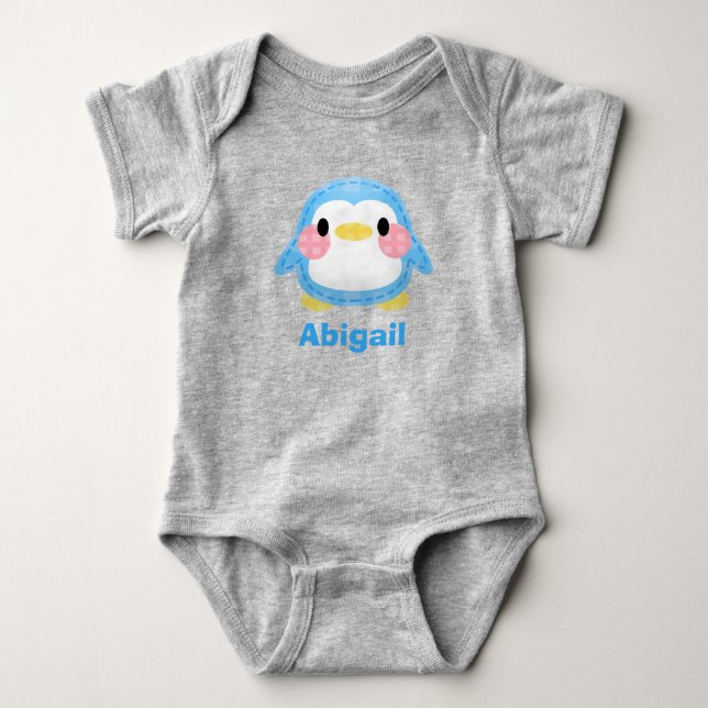 Cute Patchwork Style Penguin Art Personalised T Shirt (Framsida)