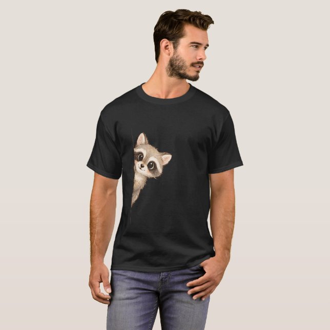 Cute Peeking Raccoon Graphic Shirt T (Hel framsida)