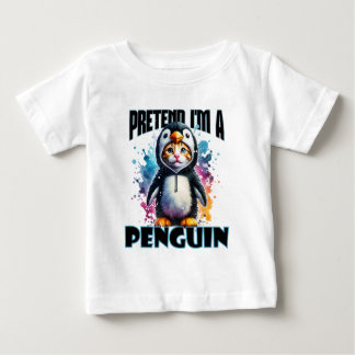 Cute Penguin Cat-design för lekfulla skapelser T Shirt
