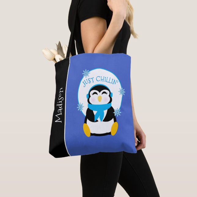 Cute Penguin | Endast Chillin Tote Bag Tygkasse (Närbild)