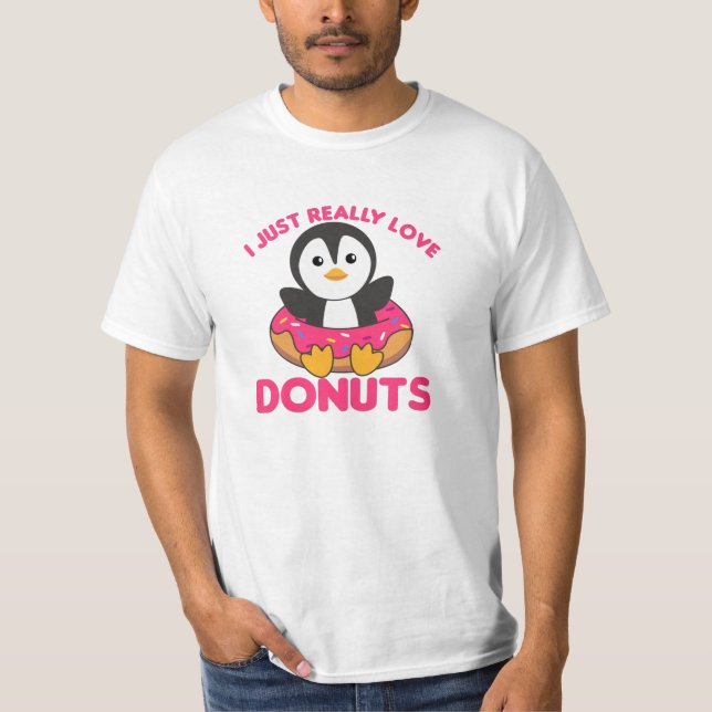 Cute Penguin Funny Animals in Donut Rosa T Shirt (Framsida)