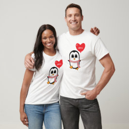 Cute Penguin håller Heart Shape Balloon T-shirt