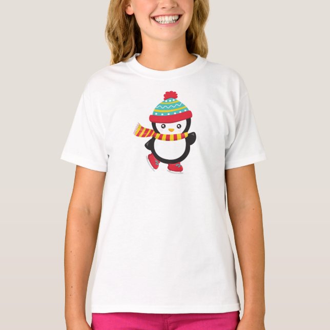 Cute Penguin, Ice Skating Penguin, Hat, Scarf T Shirt (Framsida)