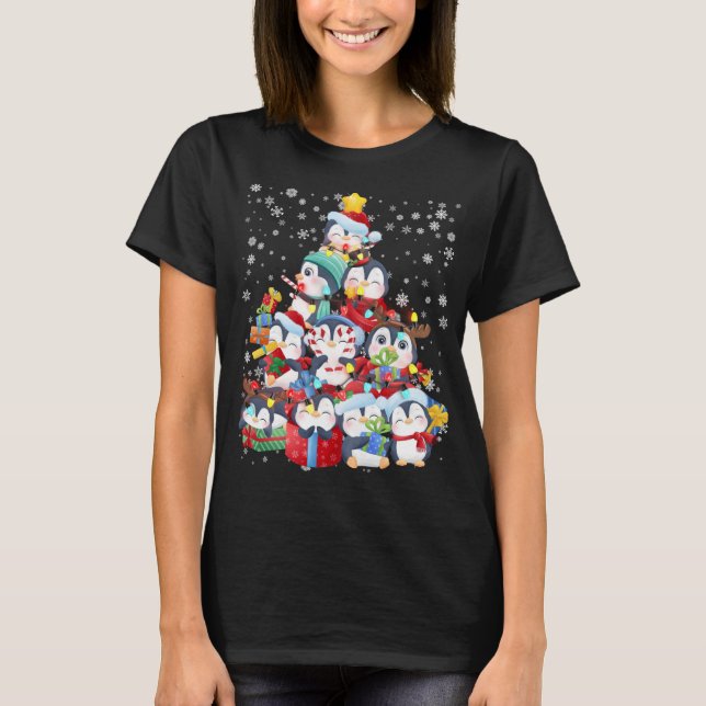 Cute Penguin Julgran Ljus Gift Decor Julafton T Shirt (Framsida)