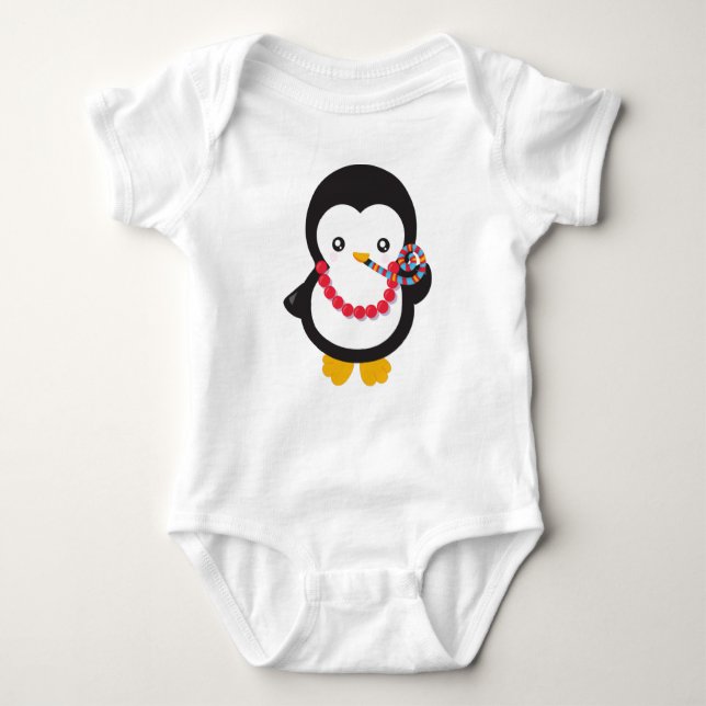 Cute Penguin, Little Penguin, Party Whistle T Shirt (Framsida)