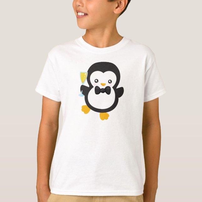 Cute Penguin, Penguin With Champagne, Party T Shirt (Framsida)