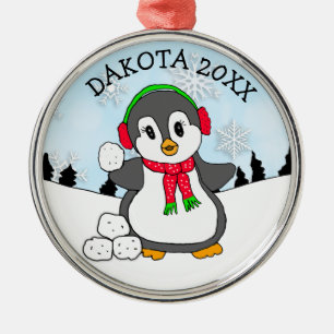 Cute Penguin Throwing Snowbolls jul Julgransprydnad Metall