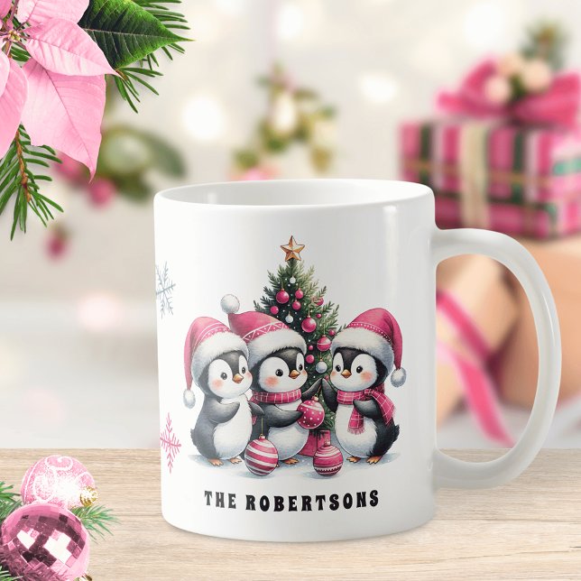 Cute Penguins i Rosa Santa Hats-familjens jul Kaffemugg (Skapare uppladdad)