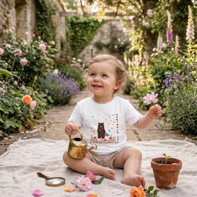 Cute Personalized Bear Gardening Sprinkle Joy Baby T Shirt (Skapare uppladdad)